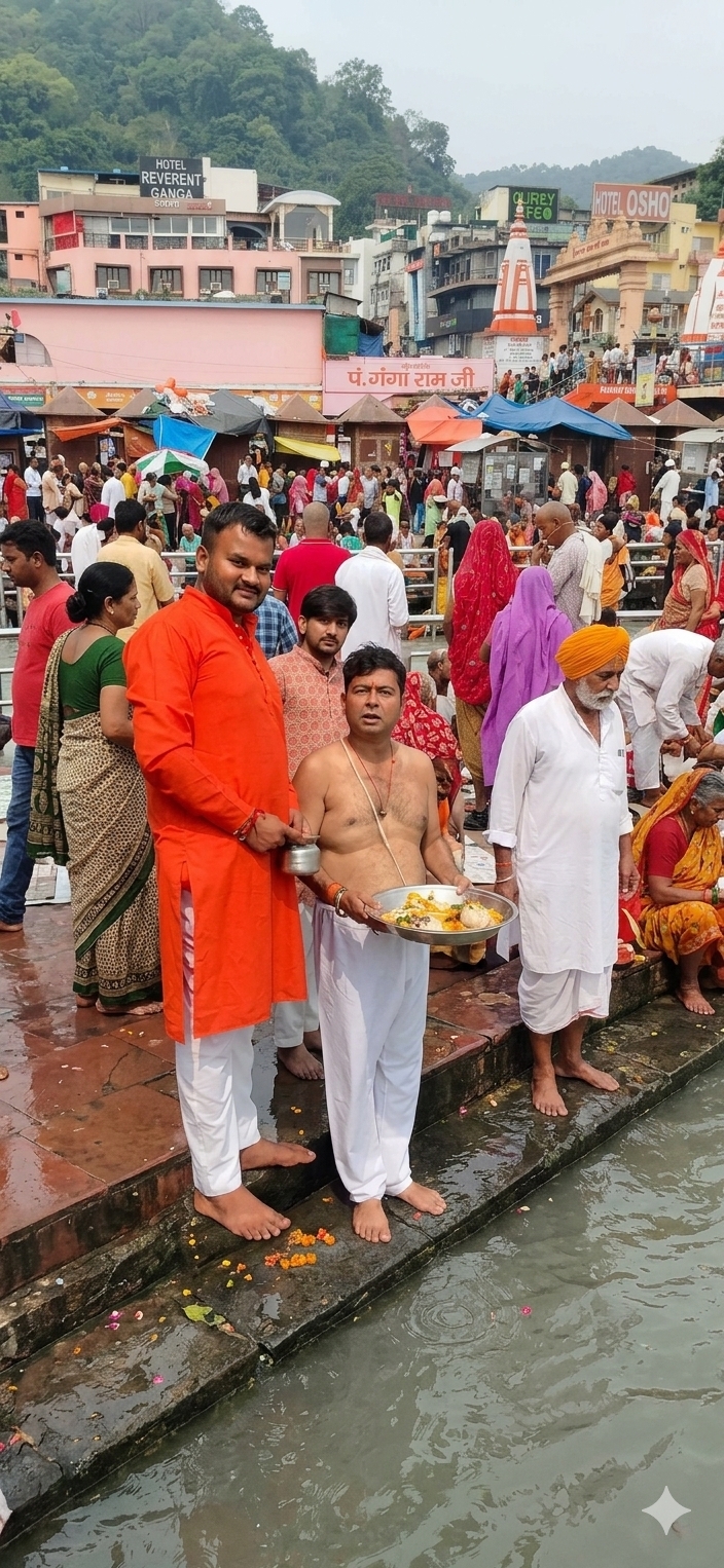 एकादशी - हर की पौड़ी  पर उमड़ी श्रद्धालुओं की भीड़ 